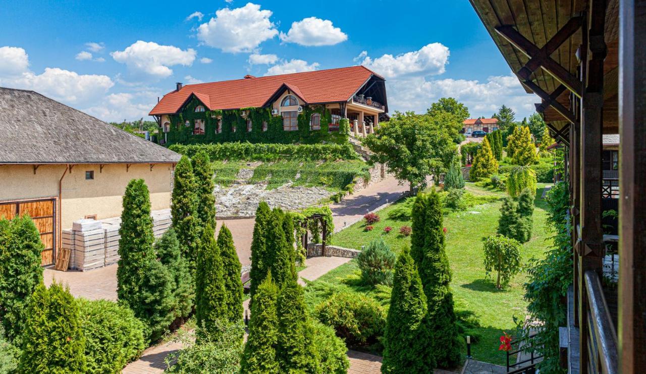 Chateau Vartely Оргіїв Екстер'єр фото
